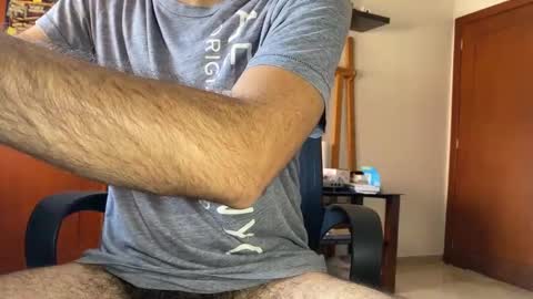 danhung online show from December 9, 6:08 pm