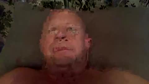 Snapshot of col4nows chatting on September 21, 7:08 am col4nows online show from September 21, 7:08 am