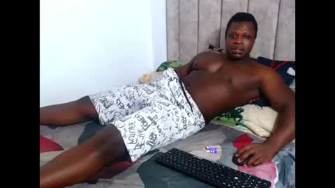 colemanmuscle1 online show from July 29, 7:02 pm