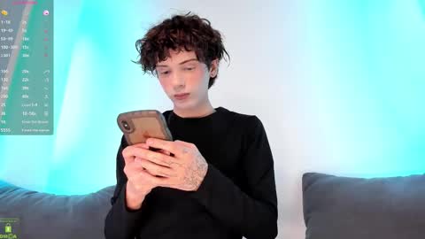 Snapshot of colestorm chatting on October 11, 8:35 pm COLE online show from October 11, 8:35 pm