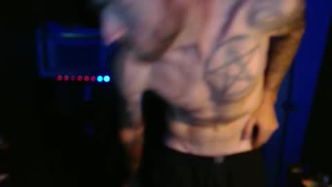 colevan2390 online show from March 29, 11:05 pm