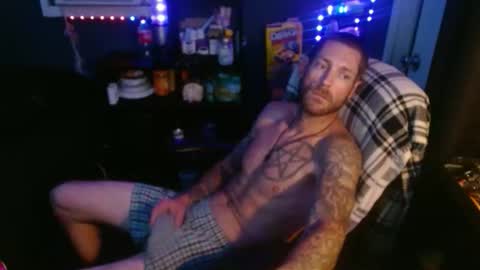 colevan2390 online show from April 3, 6:54 am