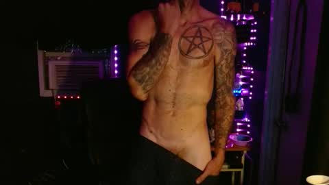 colevan2390 online show from February 22, 10:16 am