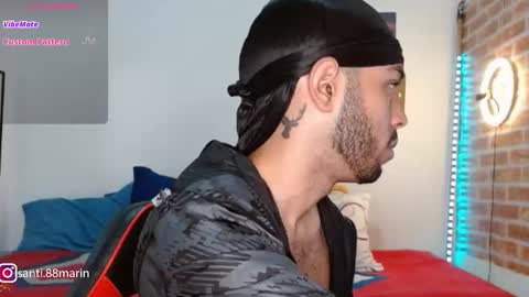 Snapshot of colinlatinbrown chatting on December 11, 12:38 pm IG online show from December 11, 12:38 pm