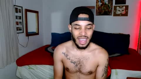 Snapshot of colinlatinbrown chatting on January 27, 12:37 pm IG online show from January 27, 12:37 pm