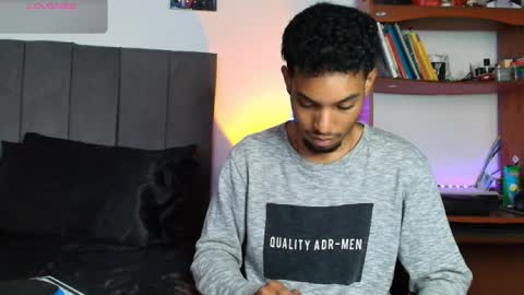 Snapshot of colinlatinbrown chatting on September 30, 3:37 pm IG online show from September 30, 3:37 pm