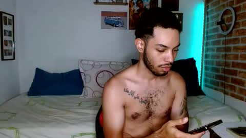 Snapshot of colinlatinbrown chatting on February 10, 11:36 am IG online show from February 10, 11:36 am
