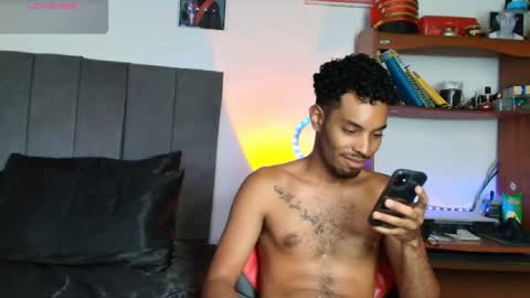 Snapshot of colinlatinbrown chatting on September 17, 4:08 pm IG online show from September 17, 4:08 pm