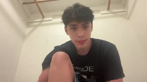 collegeguy236 online show from October 7, 2:37 am