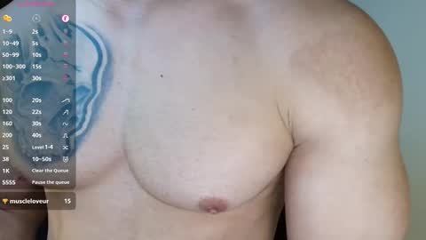 colombianmuscle8 online show from January 15, 2:26 am