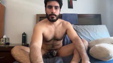 colombianstud94 online show from April 7, 6:52 pm