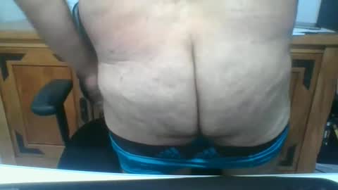 Just me online show from January 7, 6:03 pm