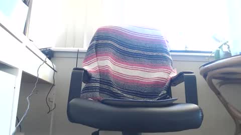 colourmybrush online show from April 25, 1:36 pm