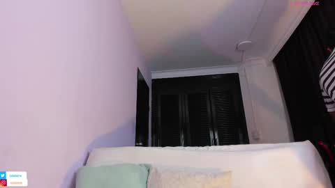 Snapshot of colstorw_ chatting on September 17, 10:38 am colstorw_ online show from September 17, 10:38 am