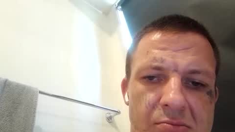 comegetme19 online show from October 15, 5:26 am