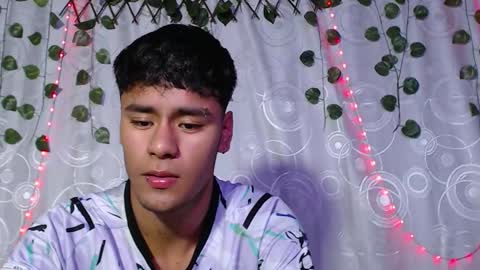 connor_michael online show from October 7, 11:09 pm