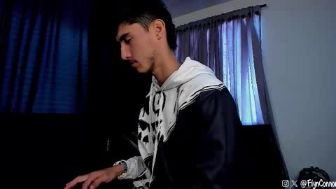 Snapshot of connorflyn chatting on September 24, 1:09 pm Connor Flyn online show from September 24, 1:09 pm