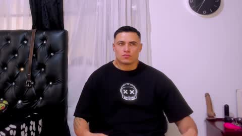 Snapshot of connorsmith_26 chatting on December 20, 4:36 pm Connor Smith online show from December 20, 4:36 pm