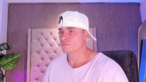 Connor Smith online show from May 10, 12:56 am