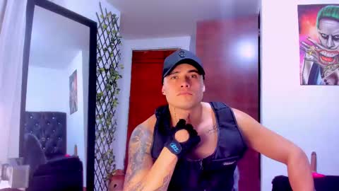 Snapshot of connorsmith_26 chatting on February 13, 12:57 am Connor Smith online show from February 13, 12:57 am