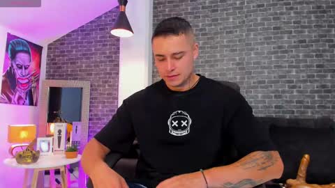 Snapshot of connorsmith_26 chatting on September 17, 11:55 am Connor Smith online show from September 17, 11:55 am