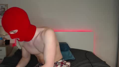 Conor and Chester online show from February 8, 3:38 pm