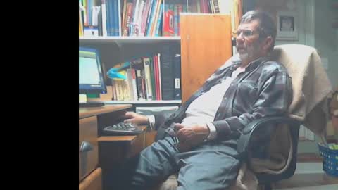 conastantbater57 online show from March 19, 3:43 am