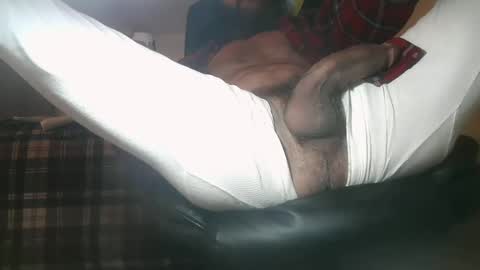 Snapshot of constructorcock chatting on January 1, 12:44 pm bearded hairy pits big brown cock online show from January 1, 12:44 pm