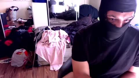 coodimoodi24 online show from December 17, 8:10 pm