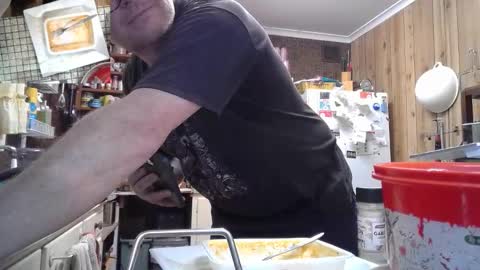 Snapshot of cookieliquor chatting on September 21, 9:26 pm Cookie - I do cooking streams occasionally. Next stream online show from September 21, 9:26 pm