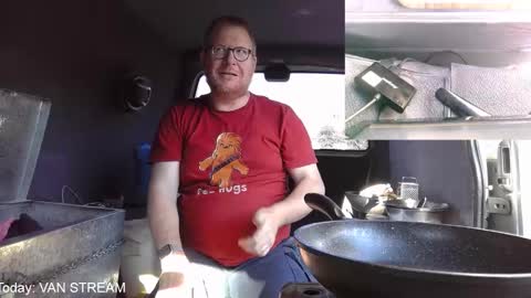 Snapshot of cookieliquor chatting on January 17, 10:27 pm Cookie - I do cooking streams occasionally. Next stream online show from January 17, 10:27 pm