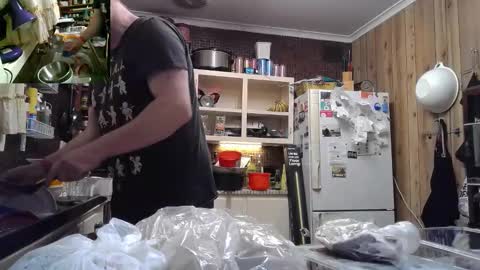 Snapshot of cookieliquor chatting on September 30, 7:06 pm Cookie - I do cooking streams occasionally. Next stream online show from September 30, 7:06 pm