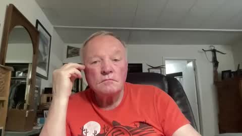 cookoosnest online show from May 16, 5:05 am