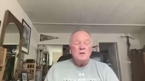 Snapshot of cookoosnest chatting on October 19, 3:04 pm cookoosnest online show from October 19, 3:04 pm