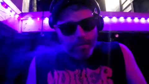 cornelious_ruckous online show from September 23, 2:33 am