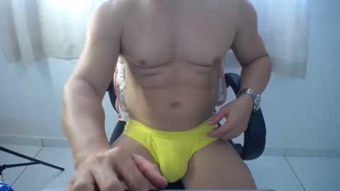 corolaxxl online show from December 17, 11:28 am