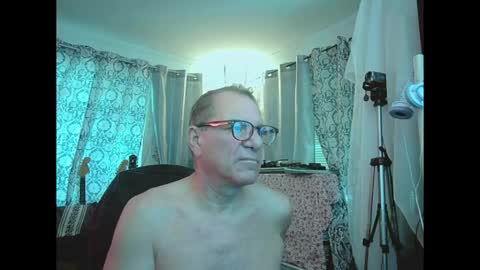 CoryAssMan online show from April 22, 7:40 pm