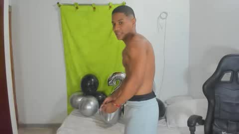 Ethan  online show from April 29, 5:30 pm