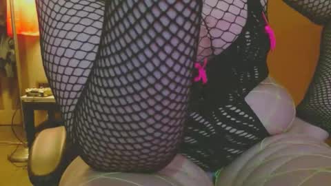 Snapshot of cosmicjones88 chatting on January 28, 5:14 pm cosmicjones88 online show from January 28, 5:14 pm
