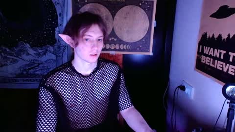 Snapshot of cosmonudes chatting on December 27, 5:26 pm Barry online show from December 27, 5:26 pm