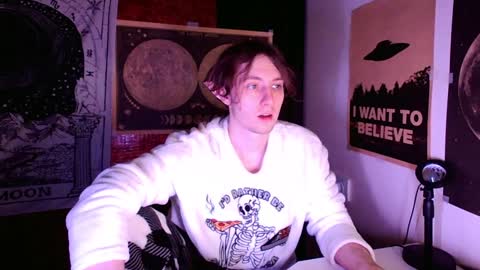 Snapshot of cosmonudes chatting on January 5, 2:41 pm Barry online show from January 5, 2:41 pm