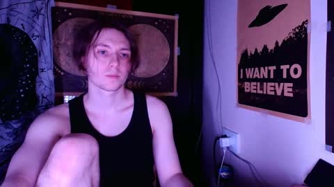 Snapshot of cosmonudes chatting on February 25, 12:58 am Barry online show from February 25, 12:58 am