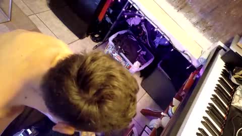 Snapshot of cough2getoff chatting on October 29, 10:56 pm Corey online show from October 29, 10:56 pm