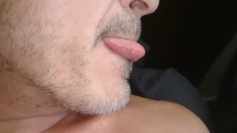 countryjoe2002 online show from January 18, 4:36 am