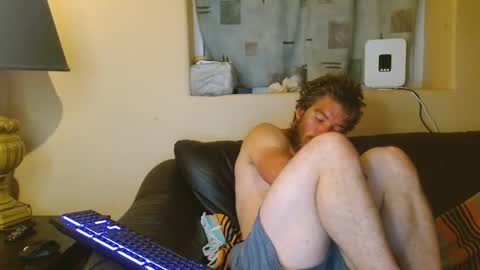 Snapshot of couplaloverz chatting on September 19, 6:14 am Tony online show from September 19, 6:14 am
