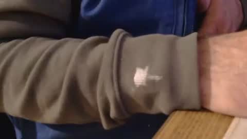 coyote017 online show from April 21, 2:56 pm