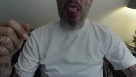 Snapshot of cpl_inlove chatting on October 12, 7:41 pm cpl_inlove online show from October 12, 7:41 pm