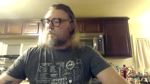 Crafty Uncle John online show from February 4, 2:06 am