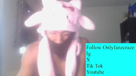 craze320084 online show from April 23, 4:42 pm