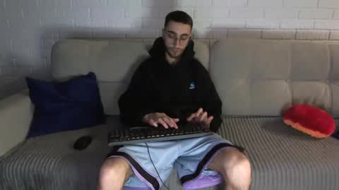 crazy online show from March 11, 10:20 pm